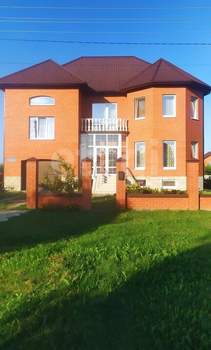 Дом 309м², 2-этажный, участок 15 сот.