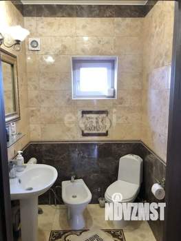 Дом 208м², 2-этажный, участок 6 сот.