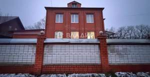 Дом 282м², 3-этажный, участок 1070 сот.