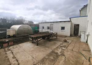 Дом 204м², 3-этажный, участок 15 сот.