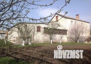 Коттедж 240м², 3-этажный, участок 14 сот.