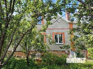 Дом 199м², 2-этажный, участок 14 сот.