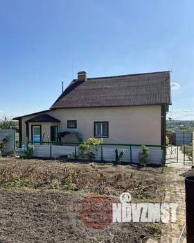 Дом 212м², 2-этажный, участок 15 сот.