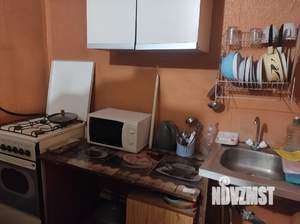 Дом 30м², 2-этажный, на длительный срок, 