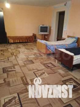 Коттедж 160м&sup2;, 2-этажный, на длительный срок, 