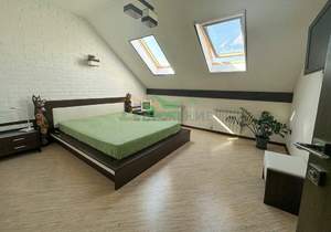 Дом 170м&sup2;, 2-этажный, на длительный срок, 