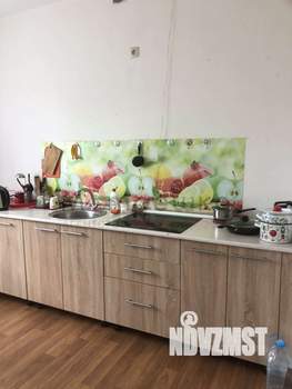 Дом 15м², 2-этажный, на длительный срок, 