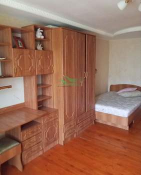 Дом 70м², 2-этажный, на длительный срок, 