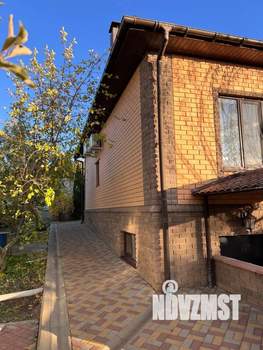 Дом 240м², 2-этажный, на длительный срок, 