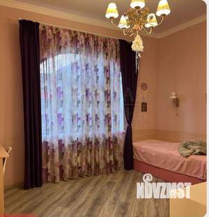 Дом 240м², 2-этажный, на длительный срок, 