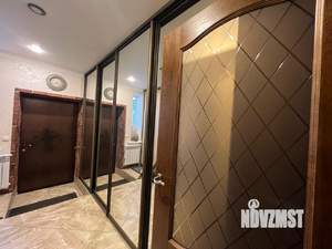 Таунхаус 210м², 3-этажный, участок 5 сот.  