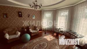 Дом 310м², 2-этажный, участок 15 сот.  