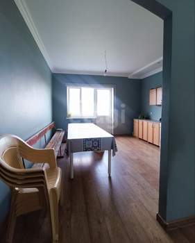 Дом 200м&sup2;, 2-этажный, участок 8 сот.  