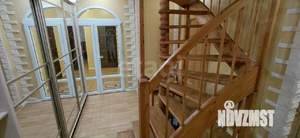 Дом 260м&sup2;, 3-этажный, участок 15 сот.  