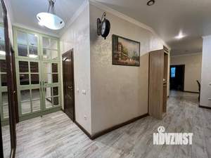 Таунхаус 210м², 3-этажный, участок 5 сот.  