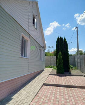 Дом 180м², 2-этажный, участок 15 сот.  