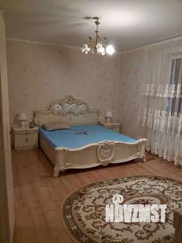 Дом 180м&sup2;, 2-этажный, участок 15 сот.  