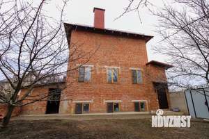 Дом 650м², 2-этажный, участок 20 сот.  