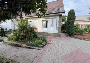 Дом 250м², 2-этажный, участок 13 сот.  