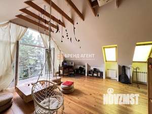 Дом 250м², 2-этажный, участок 13 сот.  