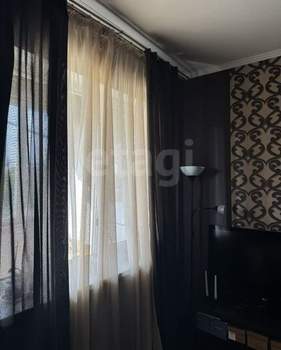 Дом 199м², 2-этажный, участок 20 сот.  