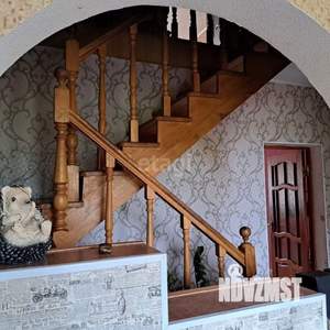 Дом 185м&sup2;, 2-этажный, участок 15 сот.  