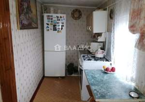 Дом 30м&sup2;, 2-этажный, участок 2 сот.  