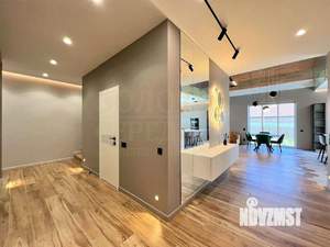 Дом 247м&sup2;, 2-этажный, участок 15 сот.  