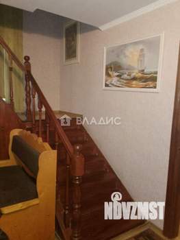 Дом 230м², 2-этажный, участок 15 сот.  