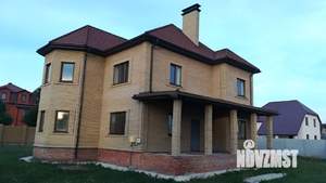 Дом 220м², 2-этажный, участок 12 сот.  