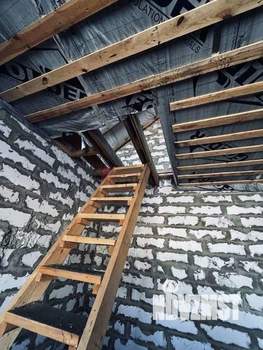 Дом 43м&sup2;, 2-этажный, участок 15 сот.  