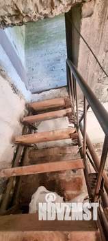 Дом 25м&sup2;, 2-этажный, участок 6 сот.  