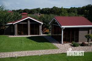 Дом 229м², 2-этажный, участок 15 сот.  