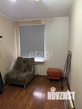 Дом 50м², 2-этажный, участок 10 сот.  