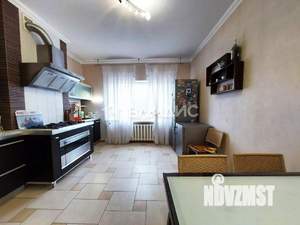 Дом 233м&sup2;, 2-этажный, участок 15 сот.  