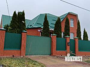 Дом 280м², 2-этажный, участок 15 сот.  