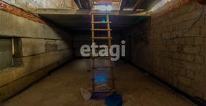 Дом 240м&sup2;, 2-этажный, участок 10 сот.  