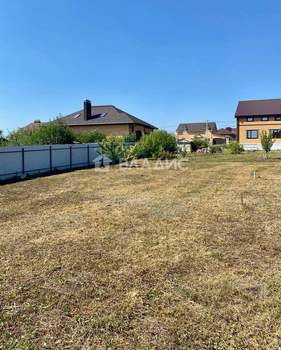 Дом 209м&sup2;, 2-этажный, участок 15 сот.  