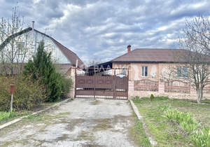 Дом 140м², 1-этажный, участок 15 сот.  