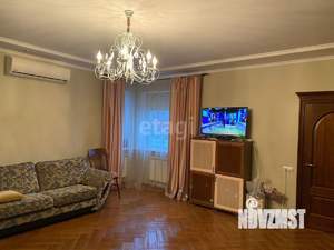Дом 200м², 2-этажный, участок 15 сот.  