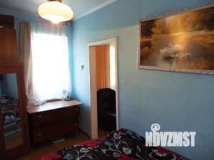 Дом 42м&sup2;, 2-этажный, участок 4 сот.  