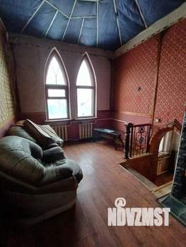 Дом 120м², 2-этажный, участок 10 сот.  