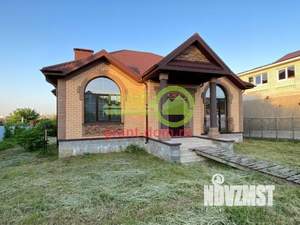Дом 220м², 2-этажный, участок 15 сот.  
