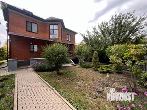 Коттедж 280м&sup2;, 2-этажный, участок 14 сот.  