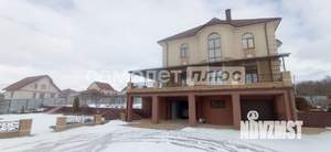 Коттедж 444м&sup2;, 2-этажный, участок 30 сот.  