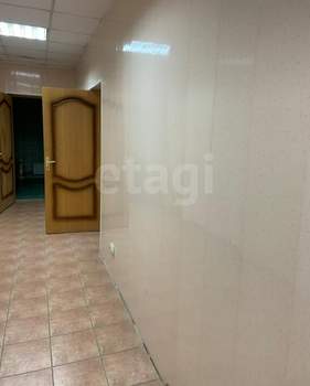 Дом 1117м², 3-этажный, участок 7 сот.  
