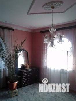 Коттедж 398м&sup2;, 2-этажный, участок 15 сот.  