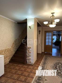 Дом 273м², 2-этажный, участок 12 сот.  