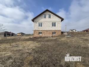 Дом 199м&sup2;, 2-этажный, участок 15 сот.  