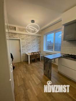 Дом 190м&sup2;, 2-этажный, участок 15 сот.  